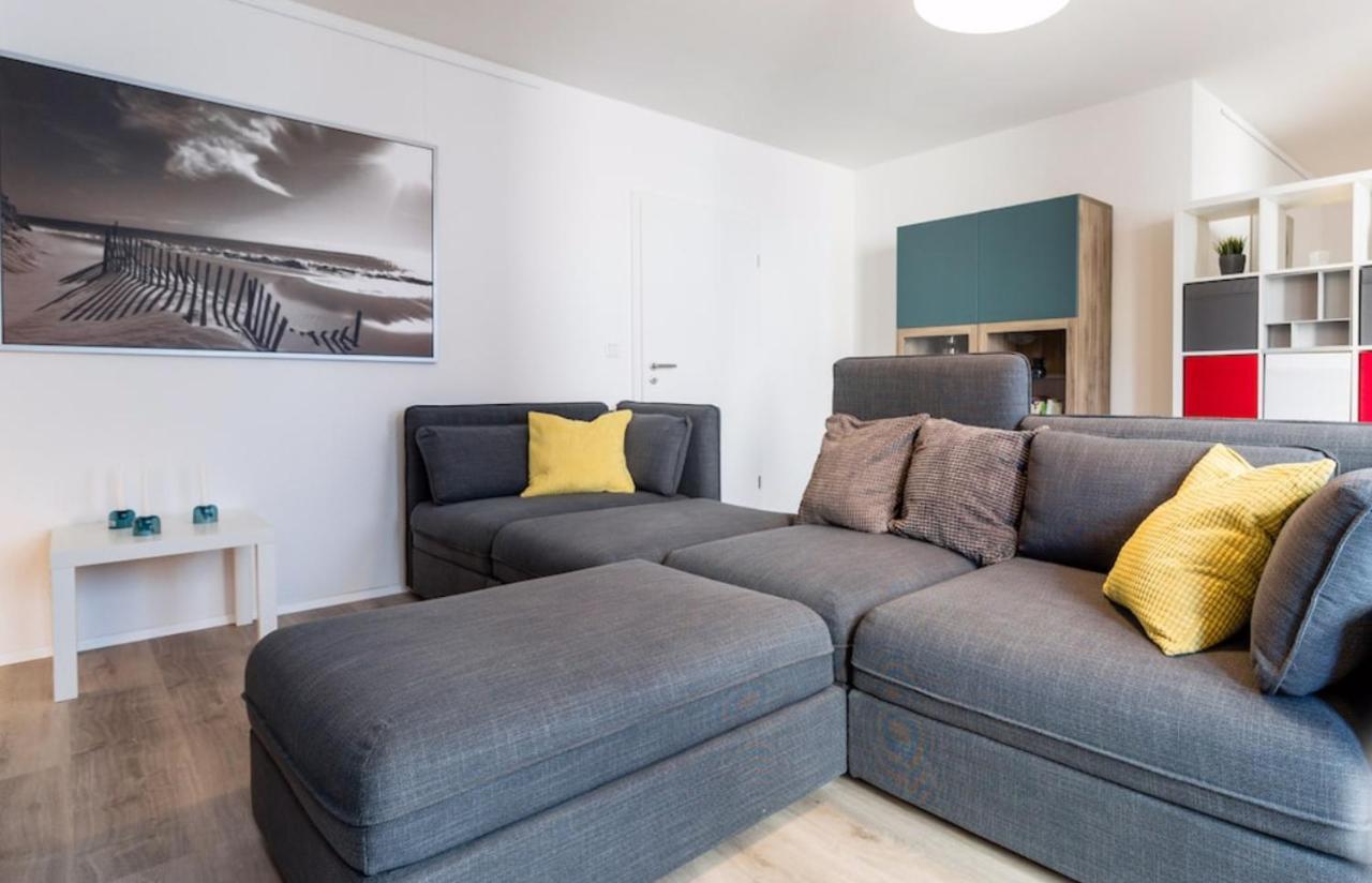 Homefy Oldtown Apartment - 6 People - 2 Bath - Balcony - Top Location Düsseldorf Zewnętrze zdjęcie